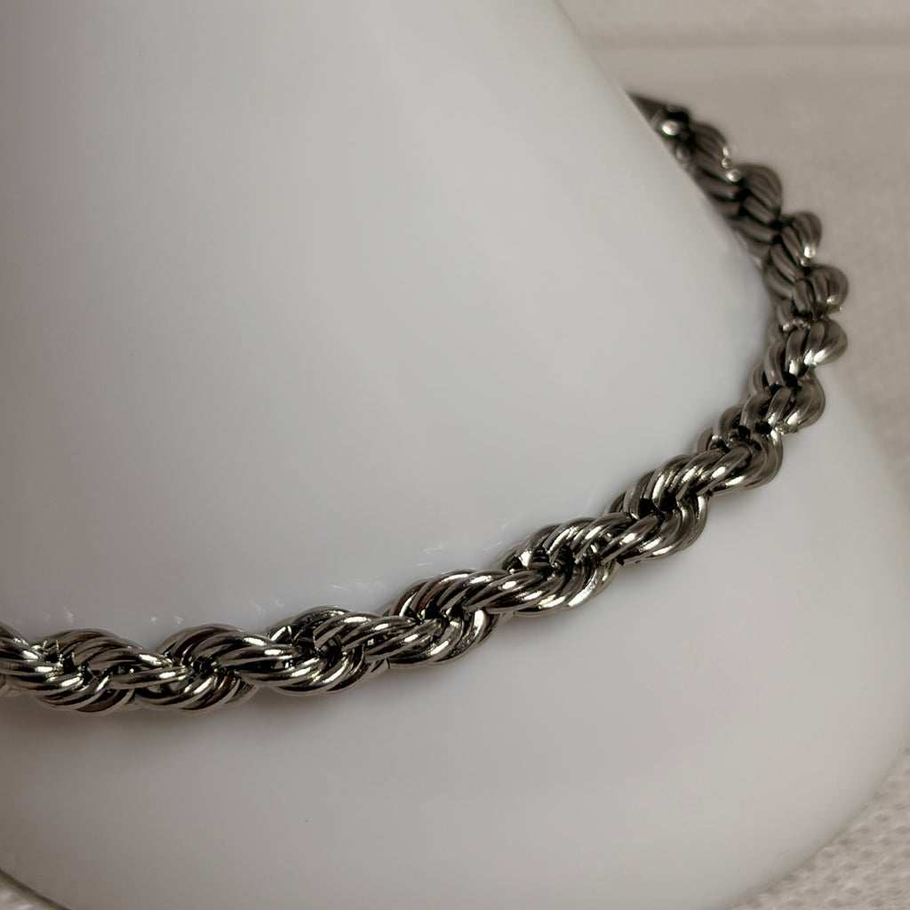Pulsera trenzada mediana